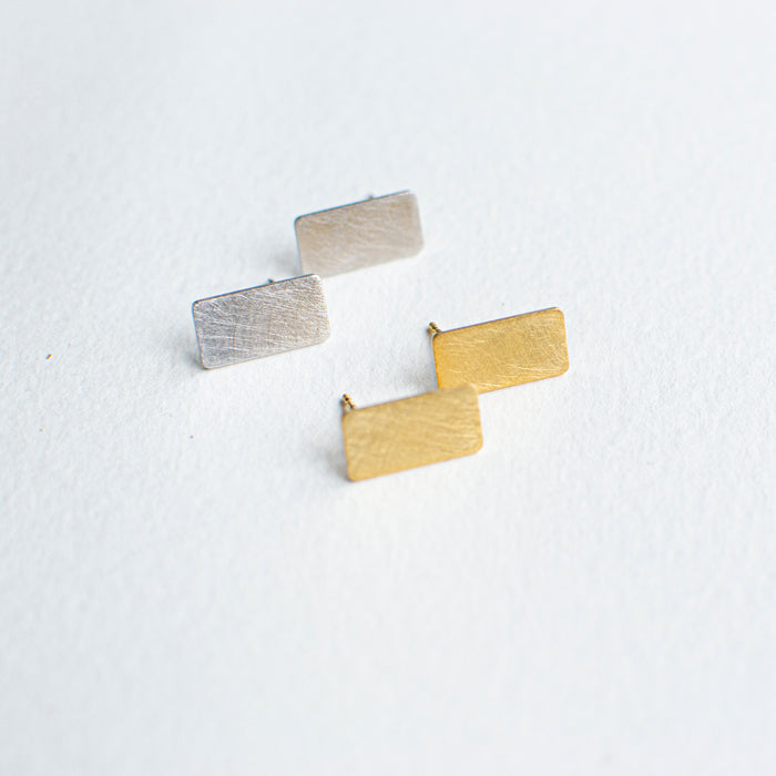 TRISK rectangle studs