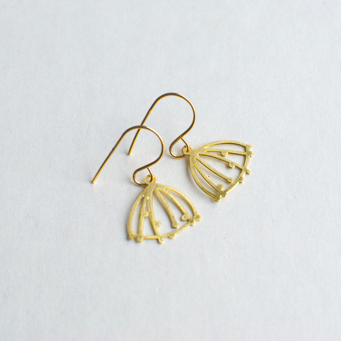FLORA Dille earhooks - last pieces!
