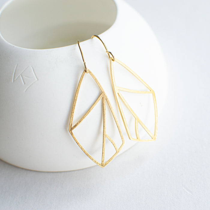 Fragile/notFragile by Fleurfatale