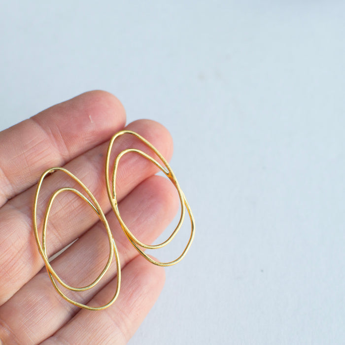 Fragments - Swirl earstuds - My kind of sustainability