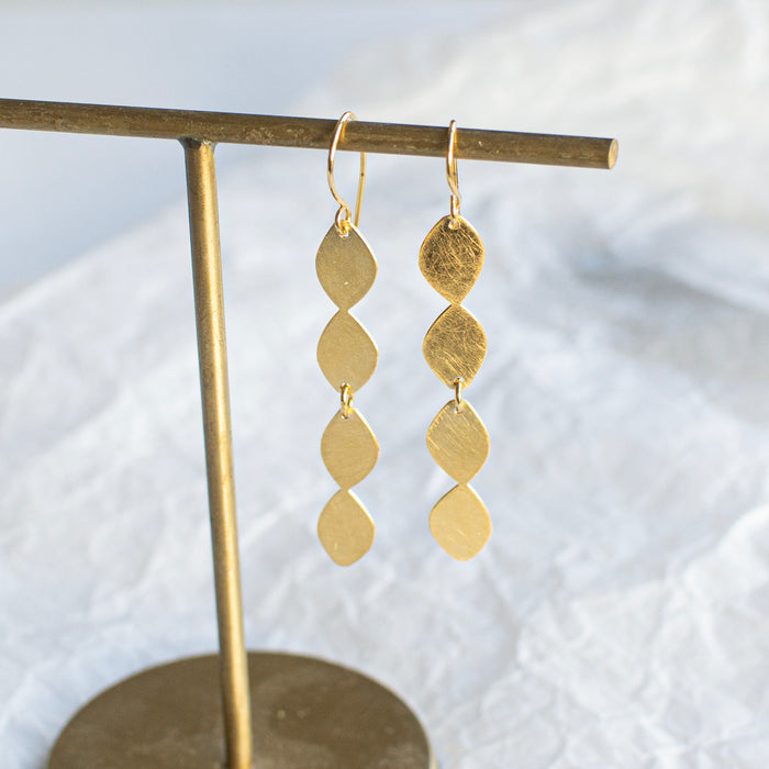 Fragments - long earhooks -  My kind of sustainability