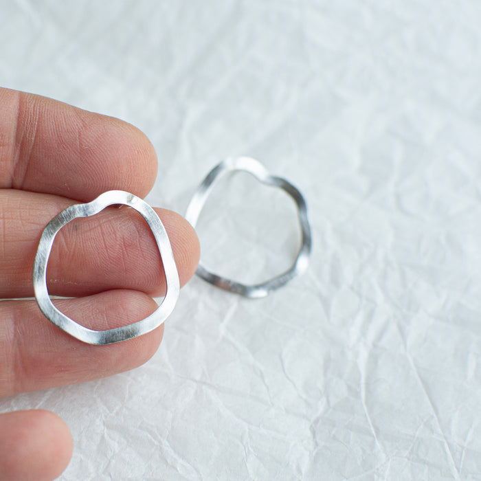 Fragments - Wavy Circle earstuds