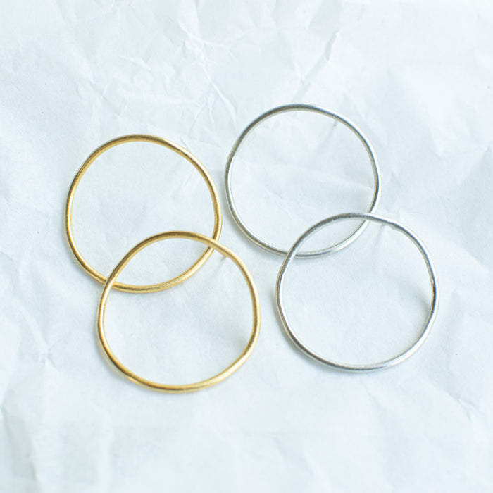 Fragments - Wavy Circle earstuds