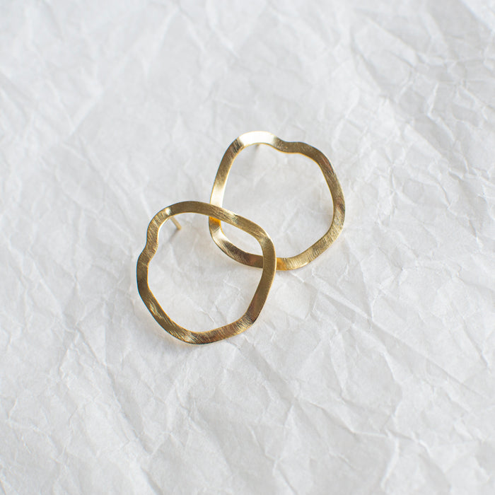Fragments - Wavy Circle earstuds