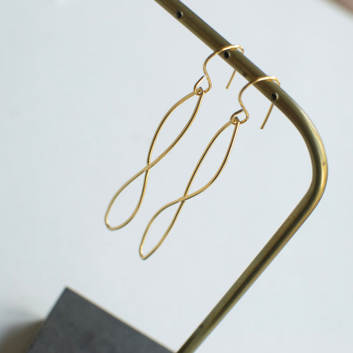 Fragments - Infinity Earhooks- My kind of sustainability (kopie)