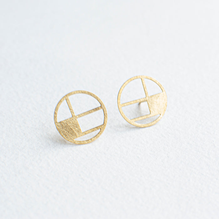 InterBelle small round stud