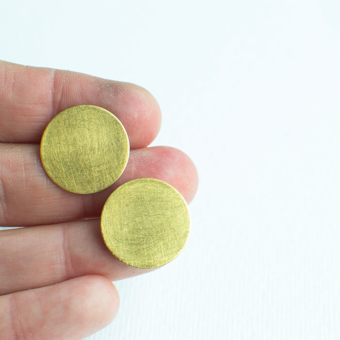 SALE26 - Happy Things - Moon flat earstuds
