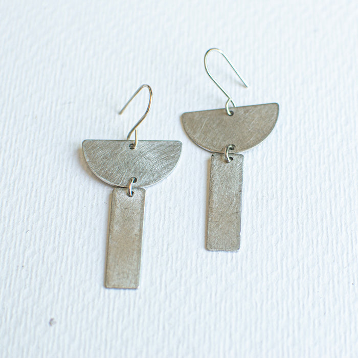 SALE26 - ARC - statement earrings