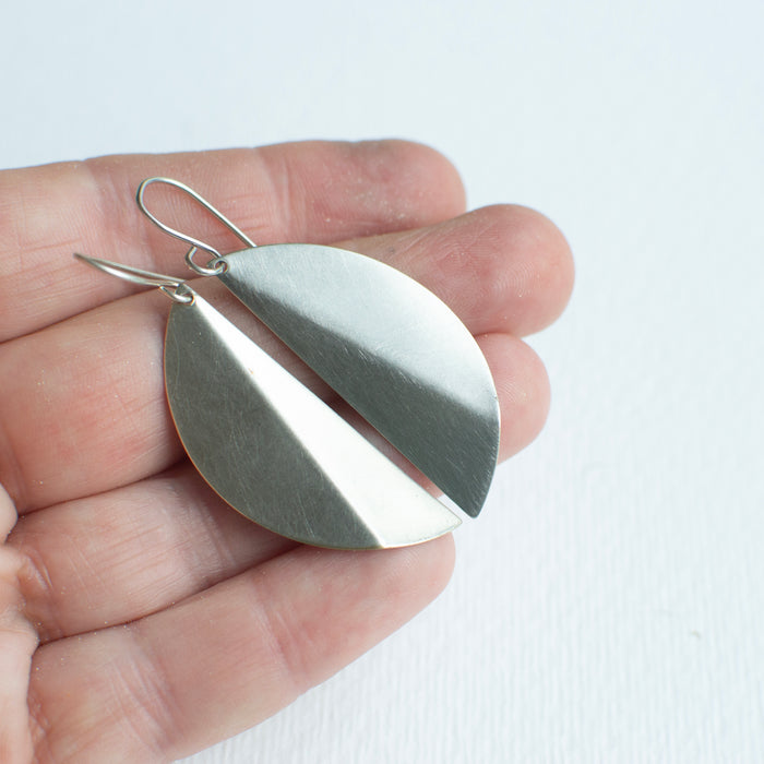 SALE26 - Happy Things - Trisk statement earstuds