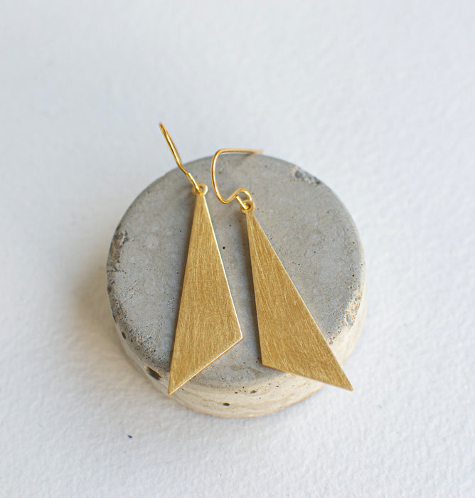 SALE26 - Talking Traces - Triangle hooks