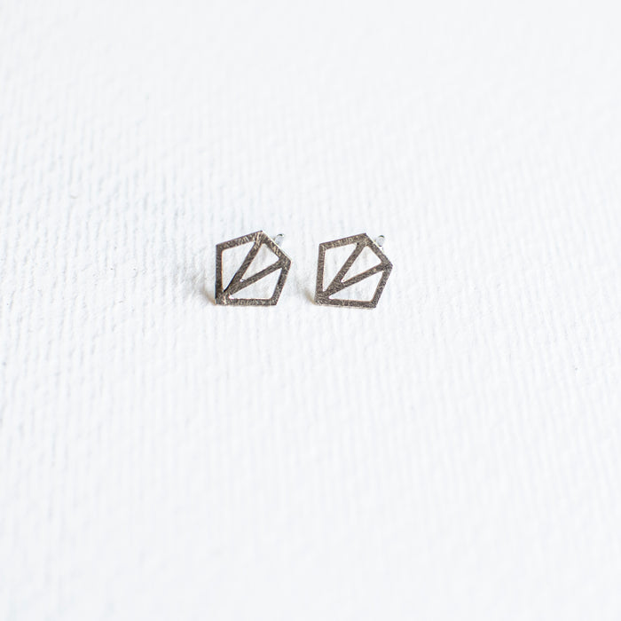 SALE26 - trisk earstuds petite