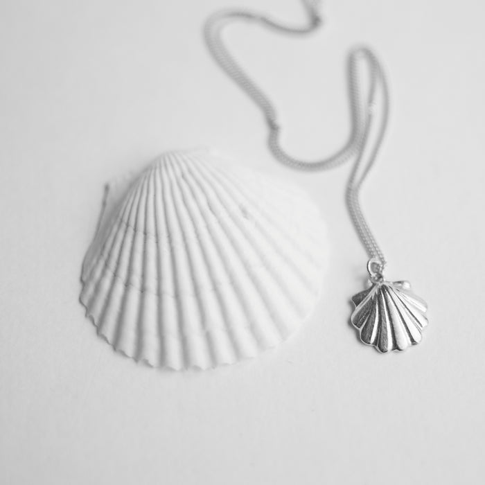 SEA ME - seaweed scallop halssnoer