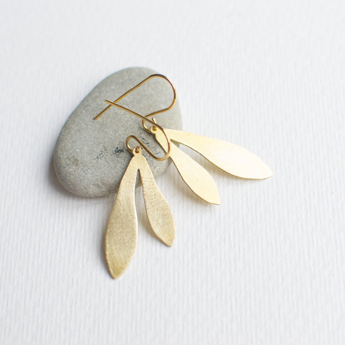 SALE26 - SEA ME - Seaweed statement earhooks