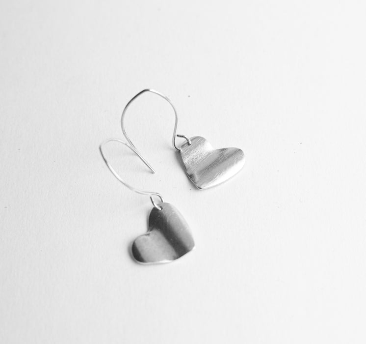 Happy Things - Heart earhooks